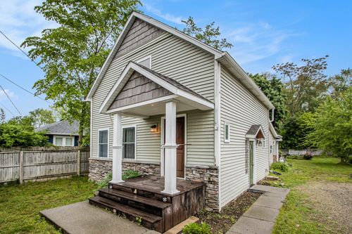 10933 Portage Rd, Portage, MI, 49002-7310 | Card Image