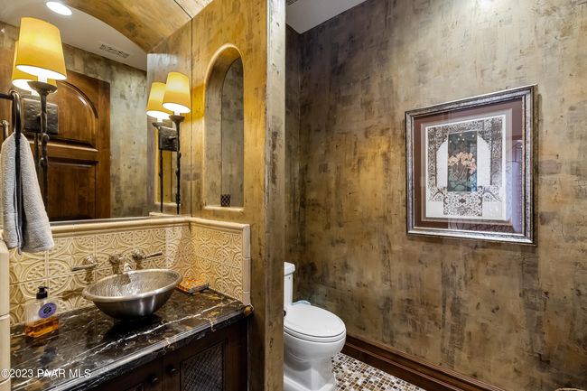 Powder Bathroom | Image 75