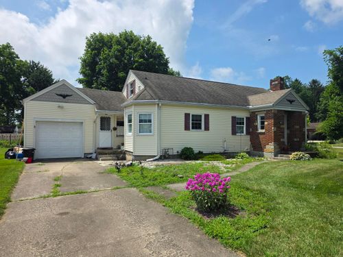 207 E Harmon Dr, Greenville, OH, 45331-2328 | Card Image
