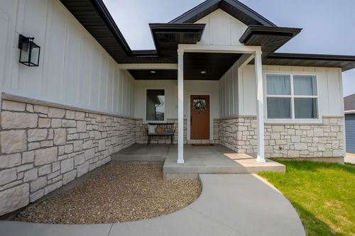 3410 Kaiser Blvd, Cuba City, WI, 53807-8803 | Card Image