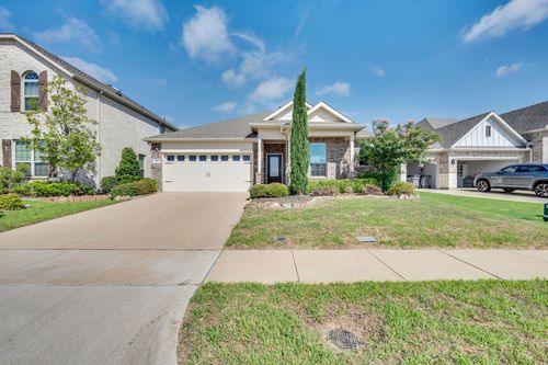 1104 Garden Grove Ln, Forney, TX, 75126-2684 | Card Image