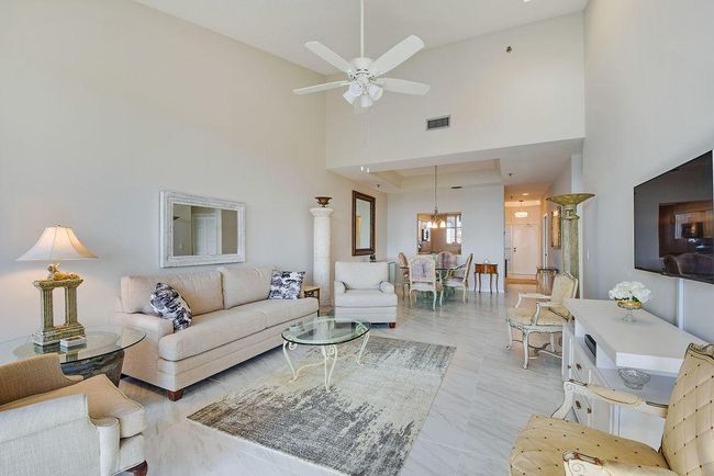 APT-614 - 11370 Twelve Oaks Way, Condo with 2 bedrooms, 2 bathrooms and null parking in North Palm Beach FL | Image 4