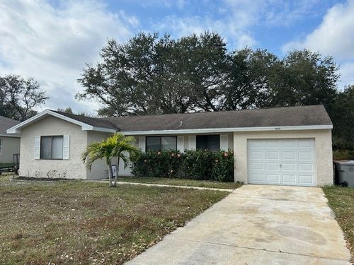 2216 18th Ave Sw, VERO BEACH, FL, 32962-7910 | Card Image