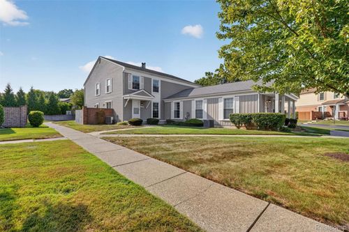 23665 Stonehenge Blvd, Novi, MI, 48375-3776 | Card Image