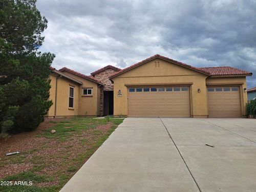 2042 Prairie Grass Dr, Sierra Vista, AZ, 85635-6995 | Card Image