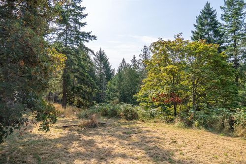 4535 Bedwell Harbour Rd, Pender Island, BC, V0N2M1 | Card Image