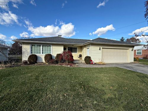 105 Glenn St, Tiffin, OH, 44883-3419 | Card Image