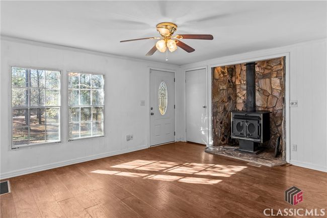 905 Adams Duncan Rd, House other with 4 bedrooms, 2 bathrooms and null parking in hull GA | Image 4