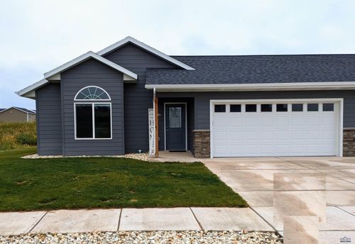 846 Petros Dr, Rapid City, SD, 57701 | Card Image