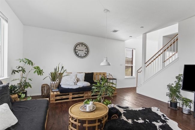 13524 Lyndon B Johnson St, House other with 3 bedrooms, 3 bathrooms and 2 parking in Manor TX | Image 6