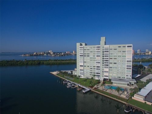 apt-303-31 Island Way, CLEARWATER, FL, 33767-2205 | Card Image