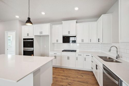 6155 Jennifer Ave S, Cottage Grove, MN, 55016-5254 | Card Image