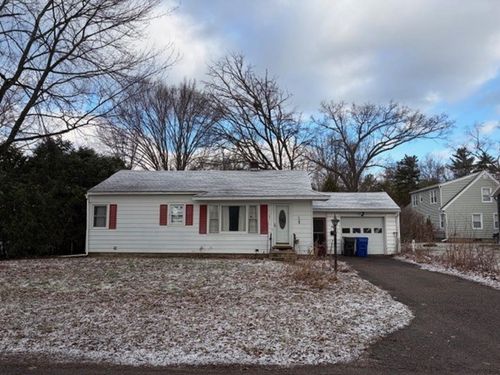 1 Huron Ave, Essex Junction, VT, 05452-3568 | Card Image