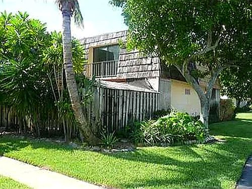 2370 Waterside Dr, Lake Worth, FL, 33461-2557 | Card Image