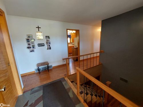 1110 Circle Dr, Red Oak, IA, 51566-1723 | Card Image