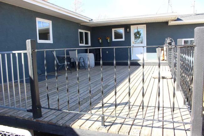 121061 Rr 22 2, House other with 8 bedrooms, 3 bathrooms and null parking in Picture Butte AB | Image 19