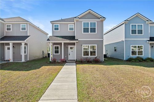 35 Governors Blvd, Hinesville, GA, 31313-9556 | Card Image