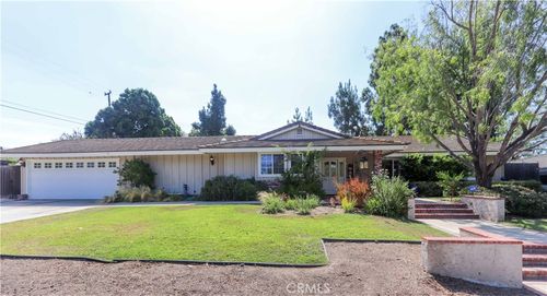 2906 Madonna Dr, Fullerton, CA, 92835-1831 | Card Image