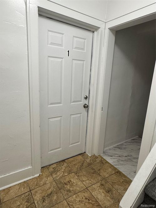 15760 Monte Vista St, Detroit, MI, 48238-1010 | Card Image