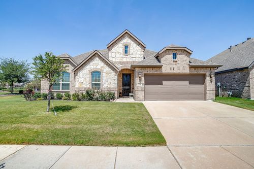 320 Ben Thomas St, Burleson, TX, 76028-7133 | Card Image