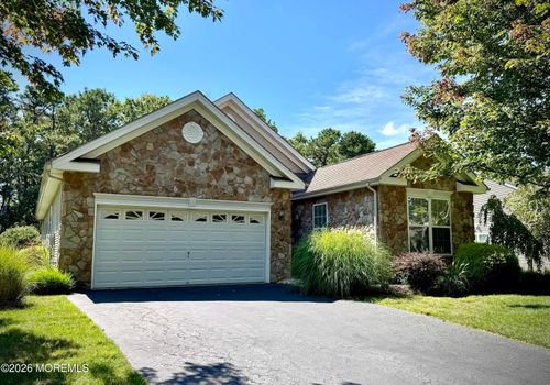 105 Golf View Dr, LITTLE EGG HARBOR TWP, NJ, 08087-4223 | Card Image