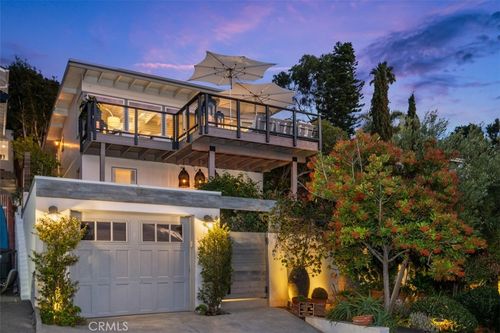 31962 Sunset Ave, Laguna Beach, CA, 92651-6833 | Card Image