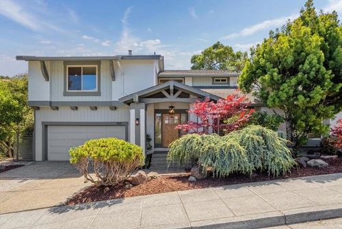 1501 De Anza Blvd, San Mateo, CA, 94403-3940 | Card Image