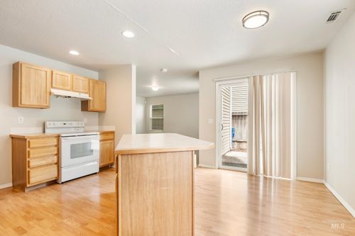 6418 S White Cliff Ave, Boise, ID, 83709-5595 | Card Image