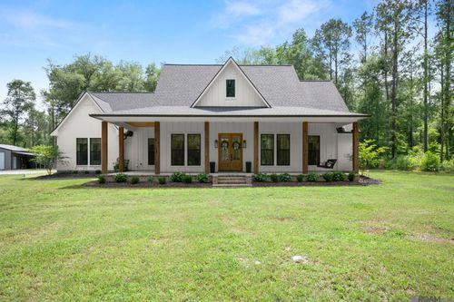 3195 Nesom Rd, Denham Springs, LA, 70706-3256 | Card Image