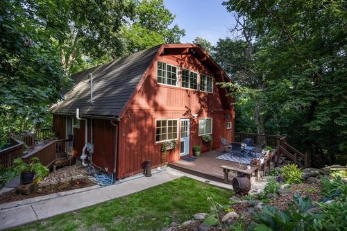 199 Oakwood St, WILLIAMS BAY, WI, 53191-9706 | Card Image