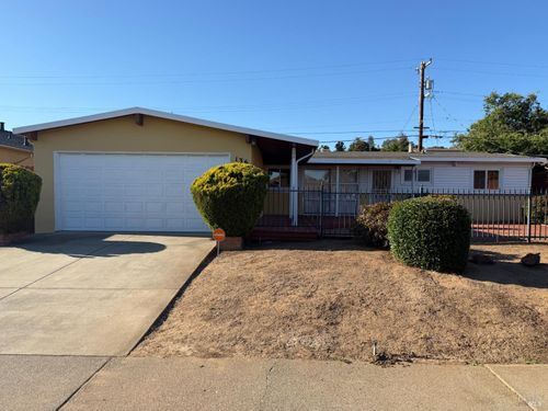 136 University Ave, Vallejo, CA, 94591-4862 | Card Image