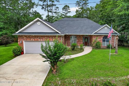 6410 Iona Street, Diamondhead, MS, 39525 | Card Image
