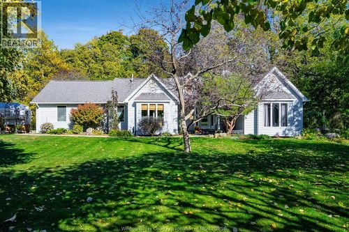 1126 Campbell Lane, Kingsville, ON, N9Y2G4 | Card Image