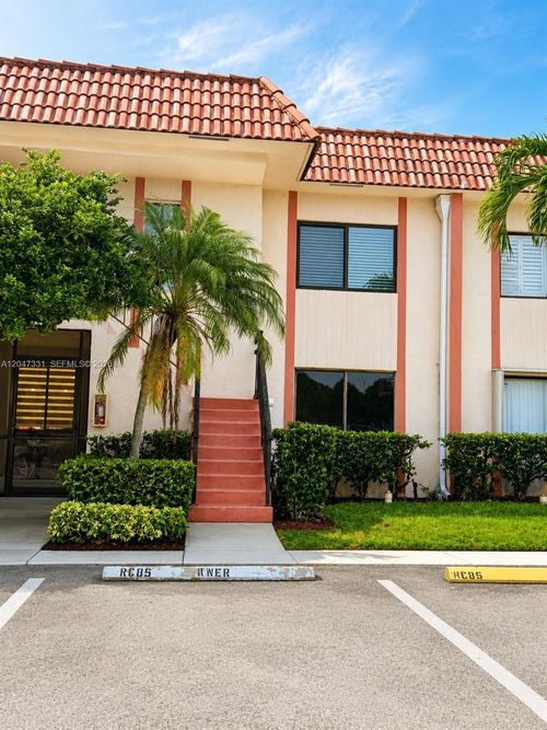 203-331 Lakeview Dr, Weston, FL, 33326-1354 | Card Image