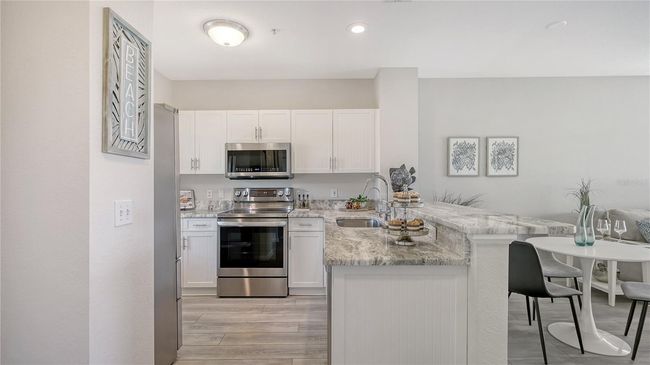 UNIT-305 - 19325 Water Oak Dr, Condo with 2 bedrooms, 1 bathrooms and null parking in PORT CHARLOTTE FL | Image 11