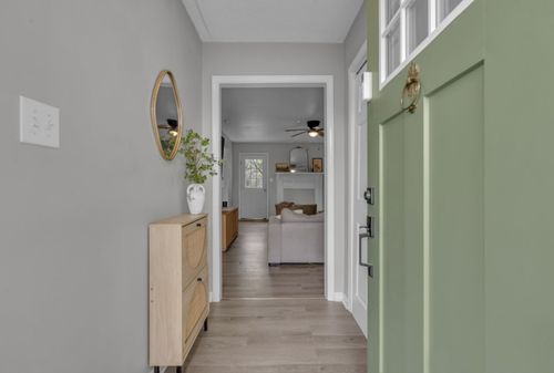 1202 Windchase Dr, Clarksville, TN, 37042-5918 | Card Image