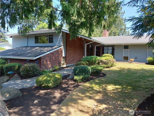 6121 Northridge Dr, Snohomish, WA, 98290-1207 | Card Image
