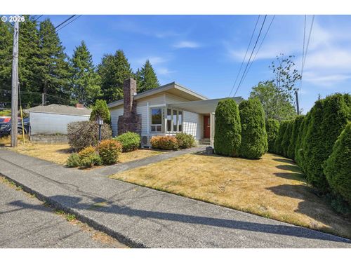 1464 N 14th St, Coos Bay, OR, 97420-2171 | Card Image