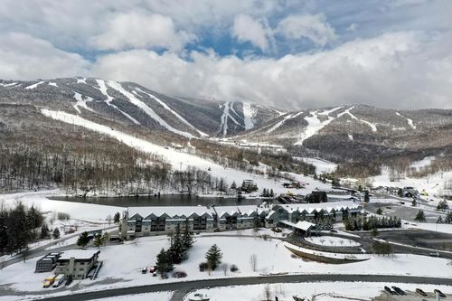 255-228 E Mountain Rd, Killington, VT, 05751-9608 | Card Image