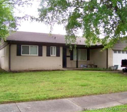 3860 S 82nd East Ave, Tulsa, OK, 74145-1558 | Card Image