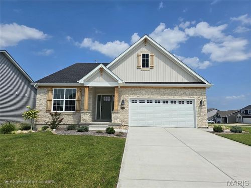 3050 Eagle Branch Cir, Saint Paul, MO, 63366-1529 | Card Image