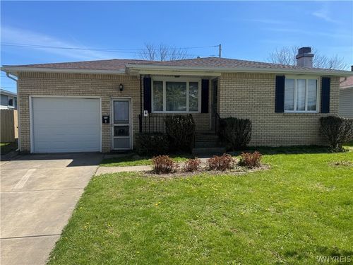 9 Banko Dr, Depew, NY, 14043-1203 | Card Image