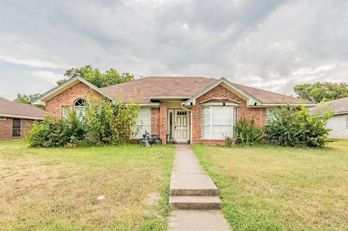 4520 Wedgecrest Dr, Dallas, TX, 75232-6100 | Card Image