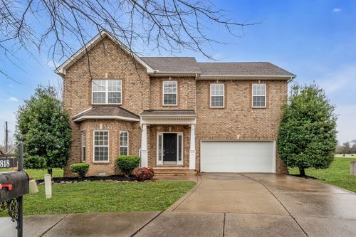 818 W Sagewood Dr, Gallatin, TN, 37066-6742 | Card Image