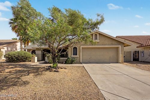 5651 E Nisbet Rd, Scottsdale, AZ, 85254-2433 | Card Image