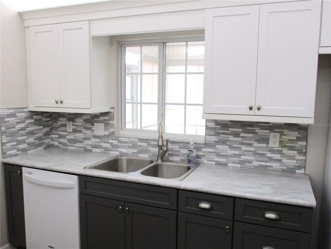 11536 Sw 138 Th Ln, House other with 2 bedrooms, 2 bathrooms and null parking in DUNNELLON FL | Image 11