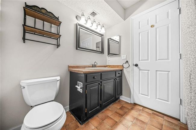 23 Chelsea Ct, Condo with 2 bedrooms, 2 bathrooms and 2 parking in Avondale Estates GA | Image 15
