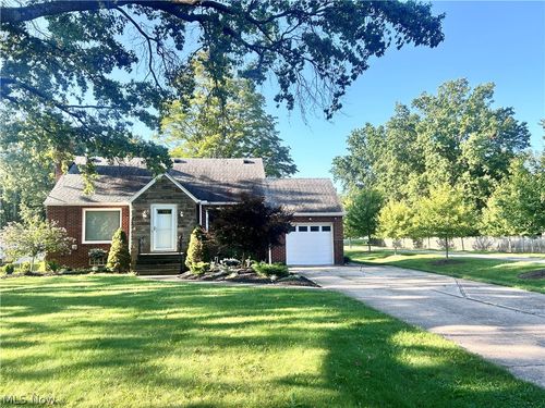 5528 Highland Rd, Highland Heights, OH, 44143-1968 | Card Image