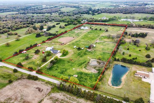 288 Blackjack Rd, Valley View, TX, 76272-7700 | Card Image