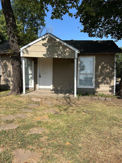 802 Cross Timber St, Denton, TX, 76205-6141 | Card Image